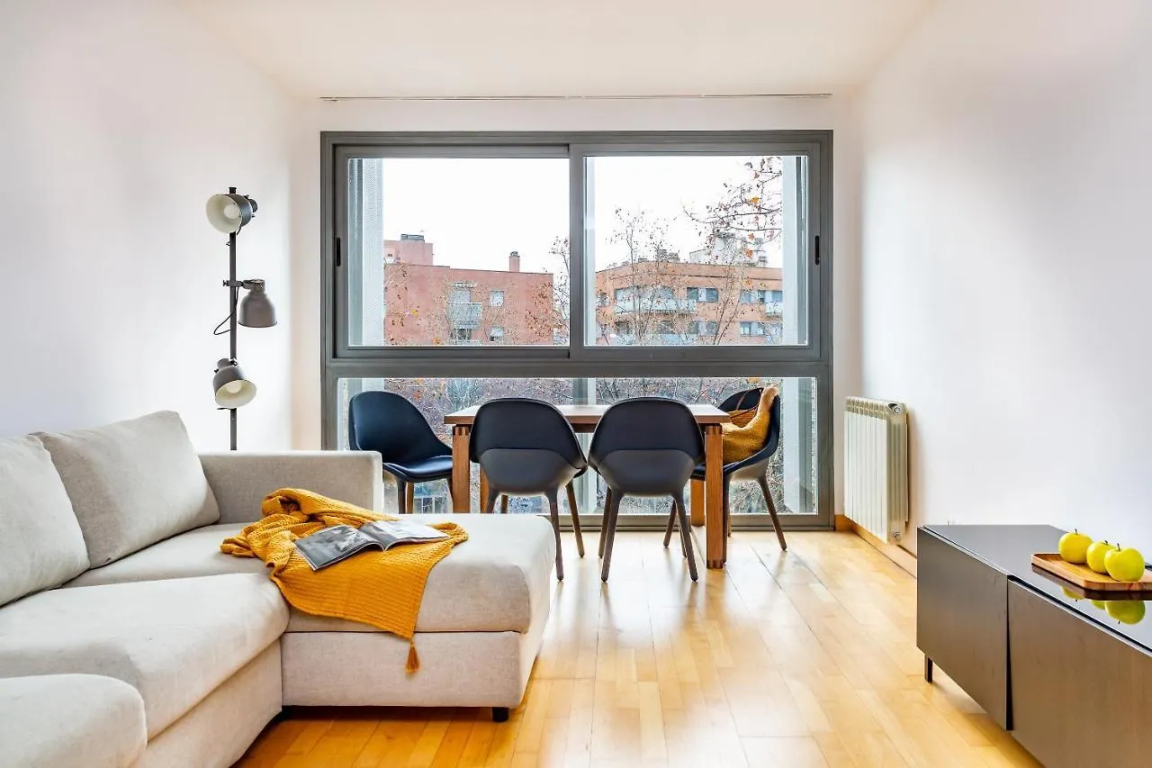 2Br - 2Bh Apartment Close To The Beach Barcelona
