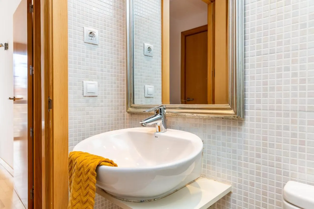 2Br - 2Bh Apartment Close To The Beach Barcelona