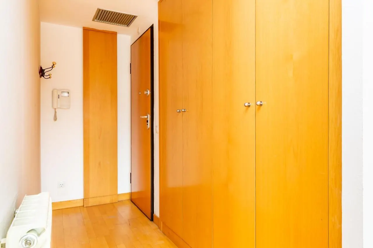 2Br - 2Bh Apartment Close To The Beach Barcelona Spain