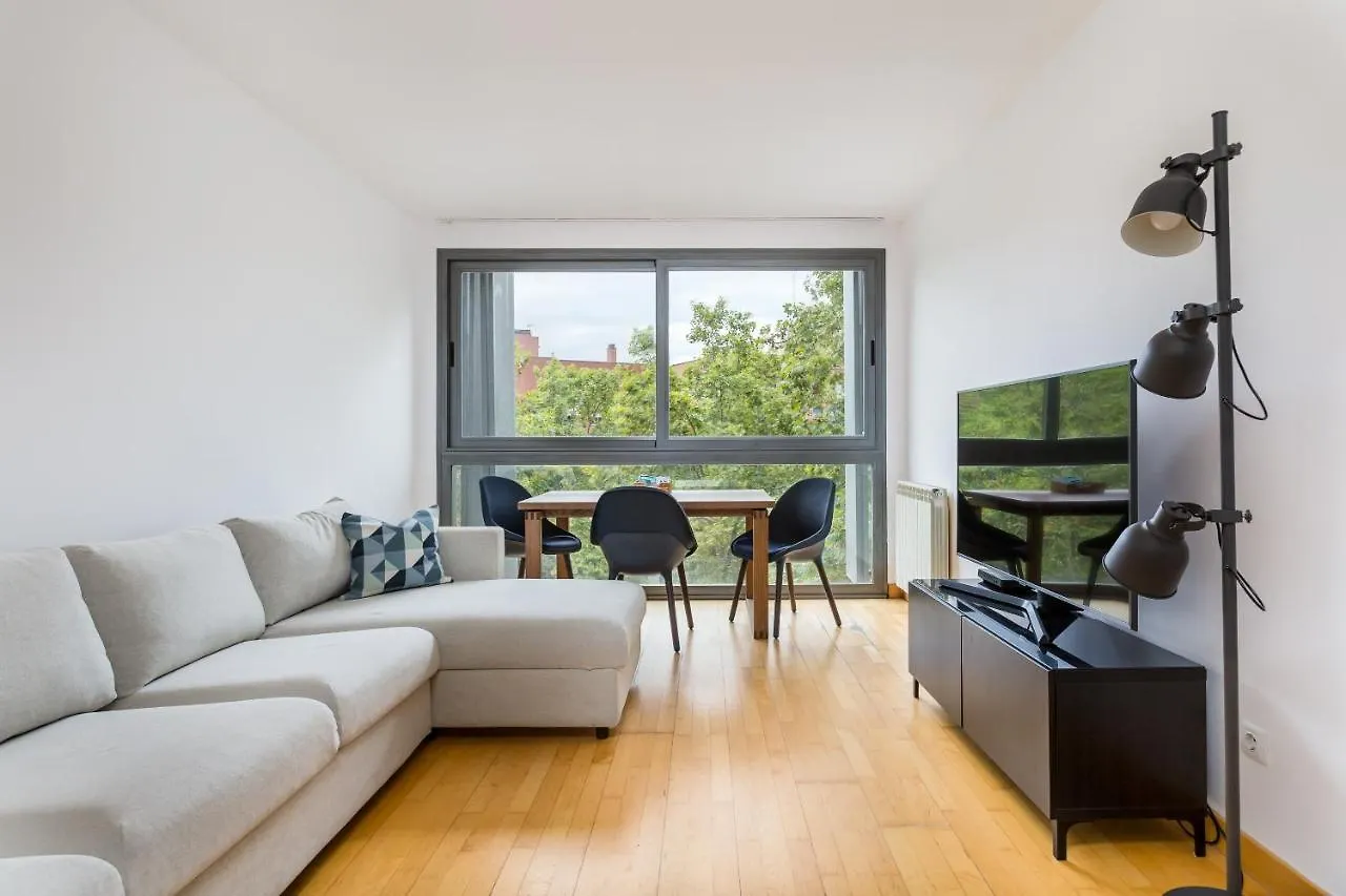 2Br - 2Bh Apartment Close To The Beach Barcelona