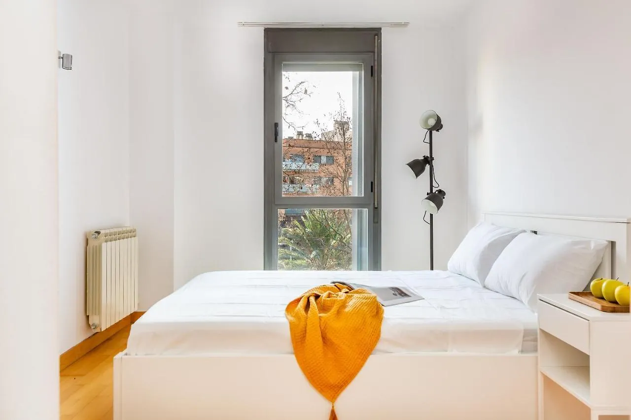 2Br - 2Bh Apartment Close To The Beach Barcelona